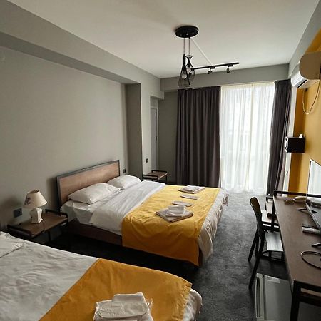 טביליסי Diuma Hotel מראה חיצוני תמונה