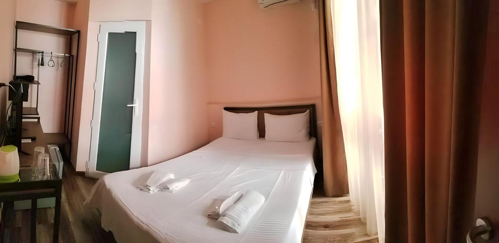 טביליסי Diuma Hotel מראה חיצוני תמונה