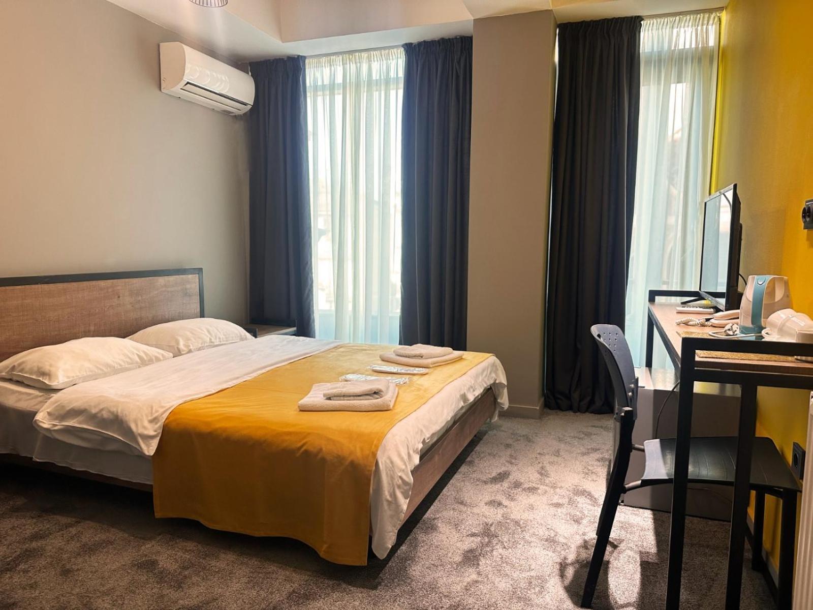 טביליסי Diuma Hotel מראה חיצוני תמונה