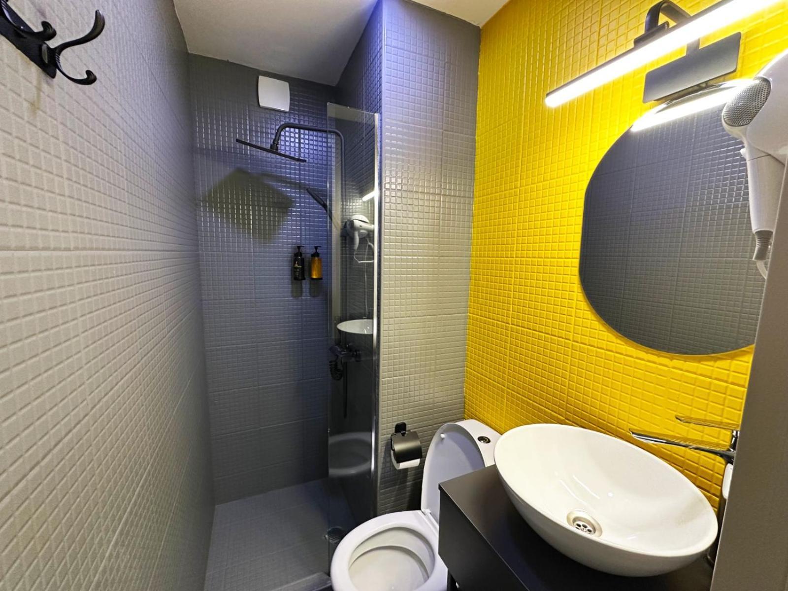 טביליסי Diuma Hotel מראה חיצוני תמונה