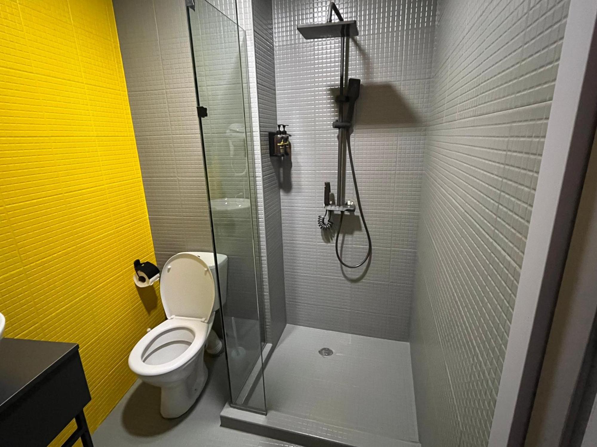 טביליסי Diuma Hotel מראה חיצוני תמונה