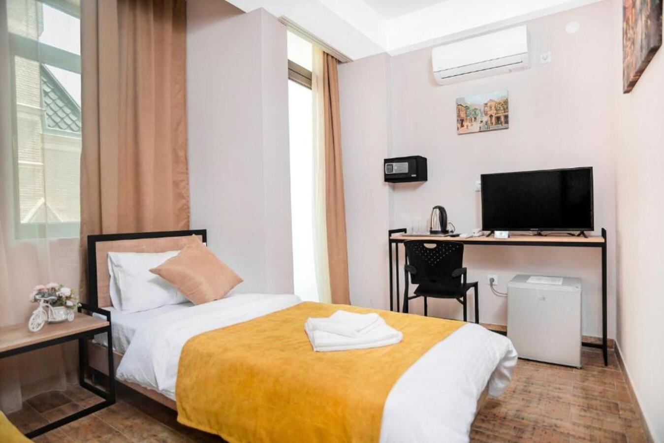 טביליסי Diuma Hotel מראה חיצוני תמונה