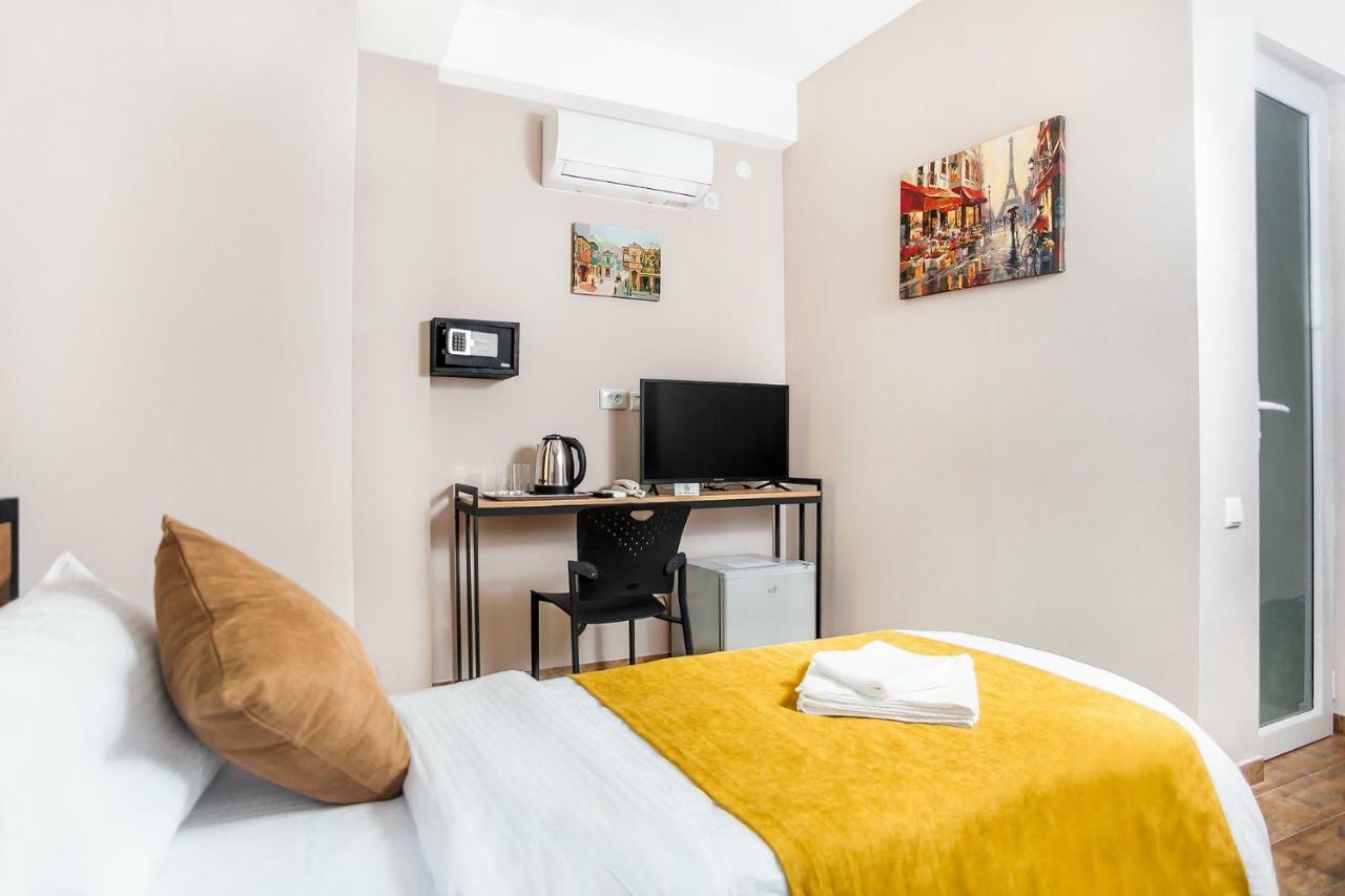 טביליסי Diuma Hotel מראה חיצוני תמונה